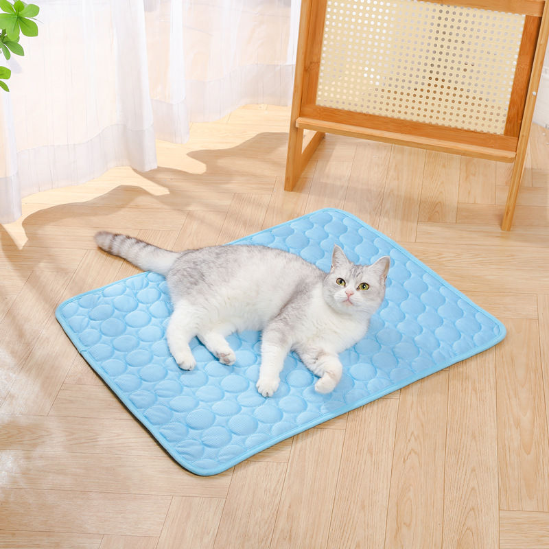 Летний охлаждающий коврик из л – обзор и цена Dog Cooling Mat